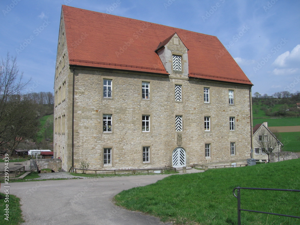 Samenbau Grundschule Steinbach Kloster Comburg