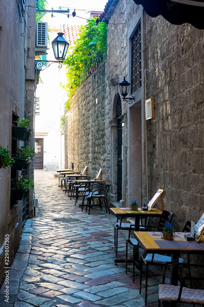 Obraz premium Street in the old town, Kotor, Montenegro