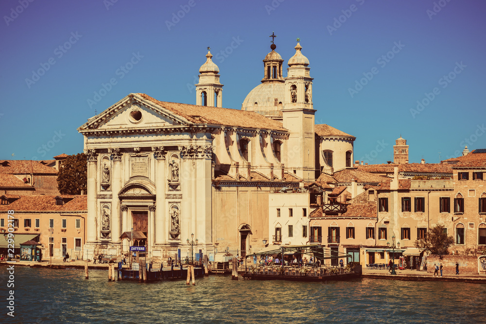 Venedig: Ansichten einer zaubervollen Stadt in der Lagune