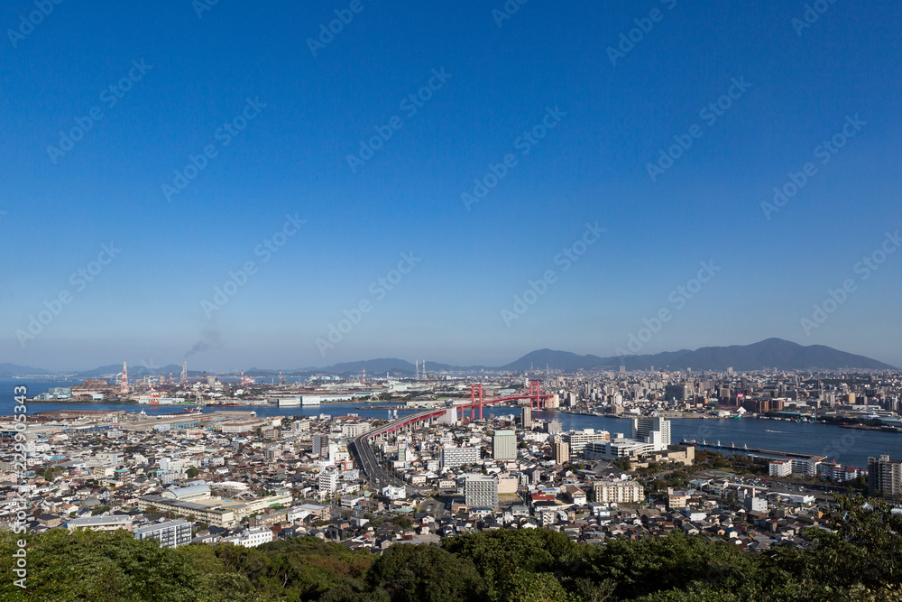 若戸大橋　高塔山からの北九州市街地風景