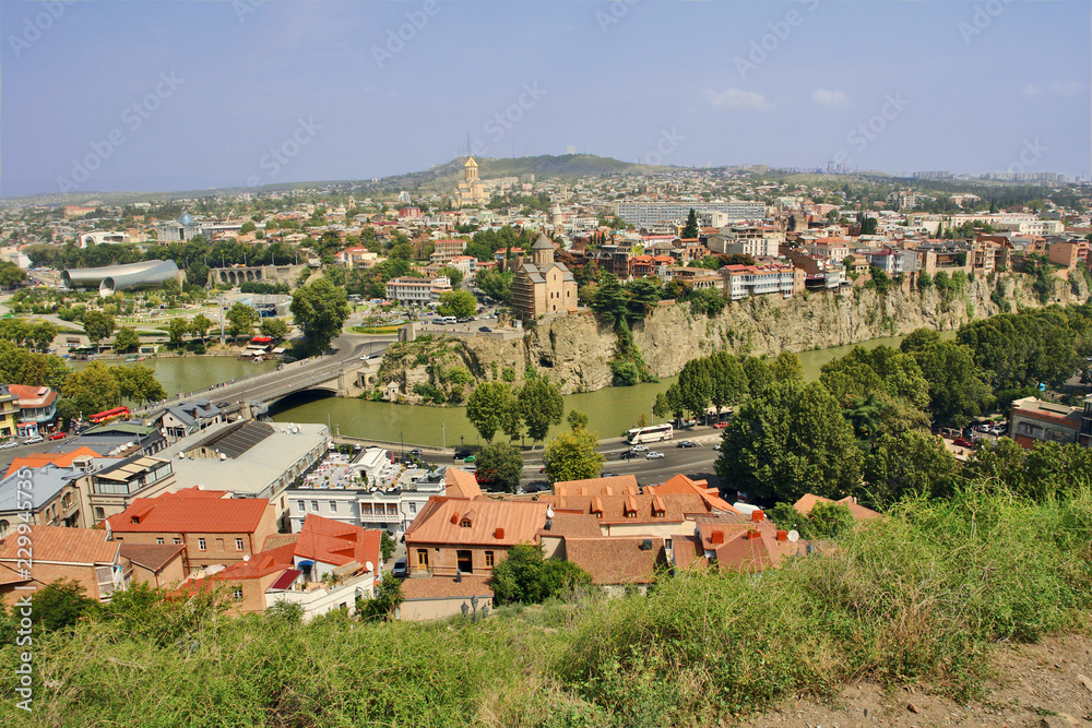 Obraz premium Tbilisi - the capital and the largest city of Georgia, lying on the banks of the Kura River 