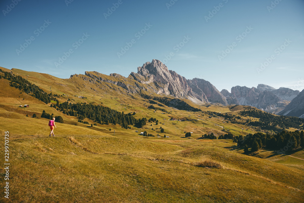 Wanderer auf der Seceda Alm Wanderer auf der Seceda Alm