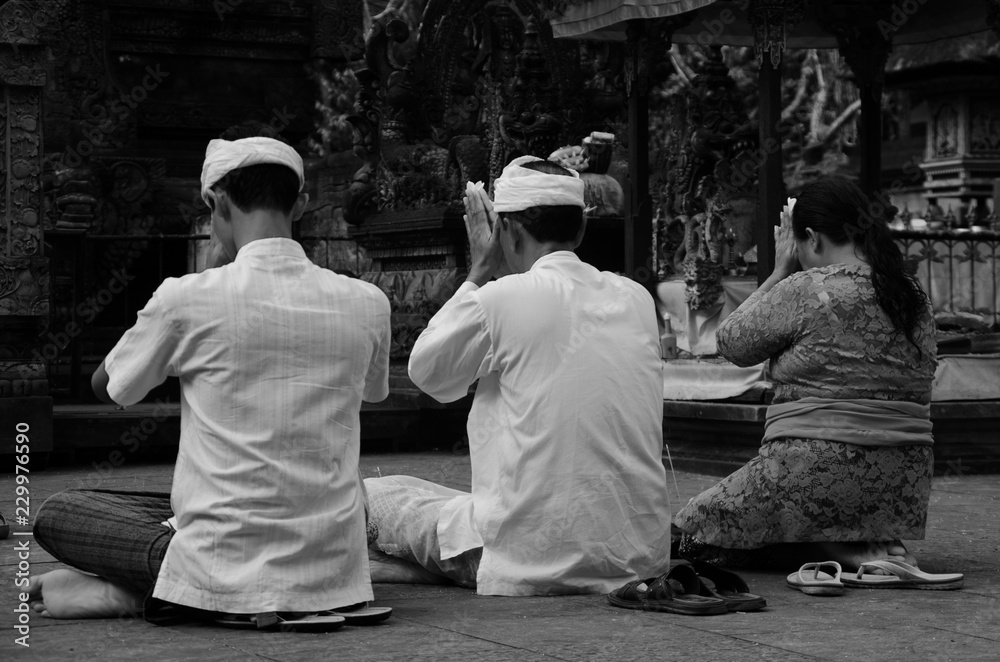 Praying on Bali / Indonesia