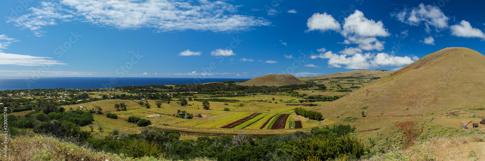 Panoramic view of Easter Island, a tourist destination in Chile, showing its natural characteristics, relief, vegetation and archaeological sites. Rapa Nui, moai, archeology, ancient isla pascua