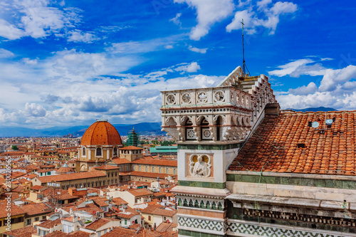 Fotografija Details of Florence Cathedral and dome of San Lorenzo Basilica from Giotto's bel