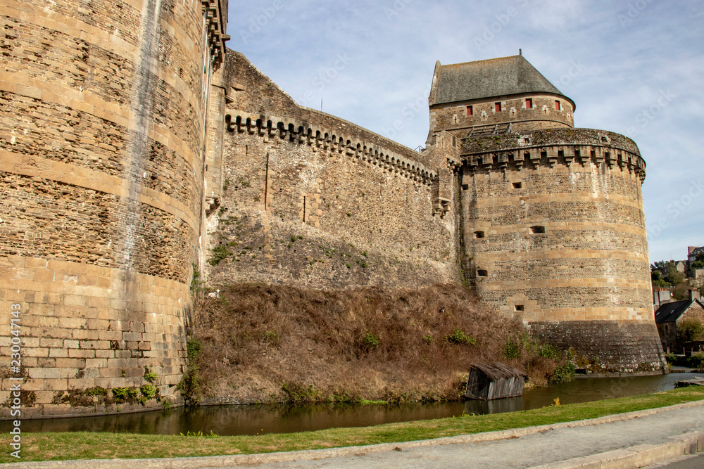 Fougères. Remparts du château. Ille et Vilaine. Bretagne Fougères. Remparts du château. Ille et Vilaine. Bretagne