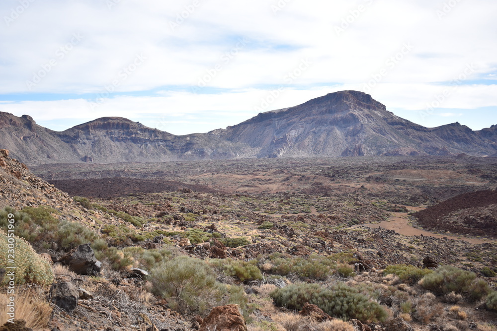 Obraz premium Big mountains near the big famous volcano Pico del Teide in Tenerife, Europe