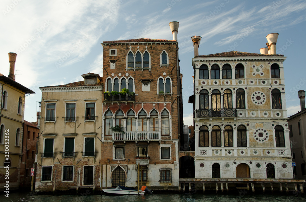 Obraz premium Scenic architecture along the Grand Canal
