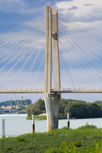 pont de Beaucaire-Tarascon sur le Rhône, France  photo