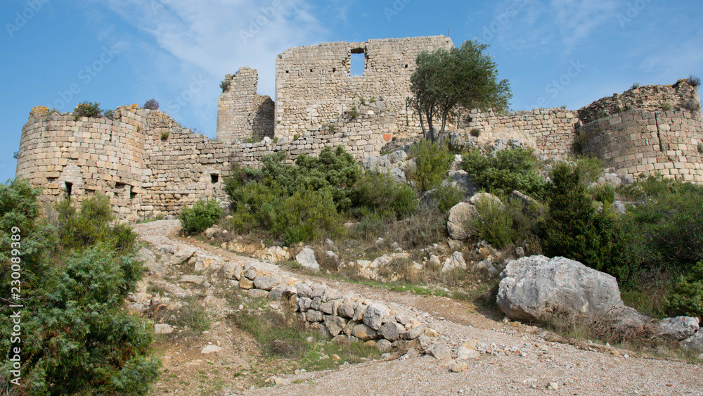 Chateau Aguilar im Aude in Frankreich