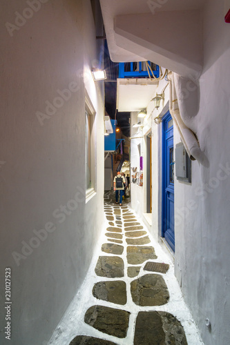Fototapeta Naklejka Na Ścianę i Meble -  View of the famous pictorial narrow streets of Mykonos town in Mykonos island, Greece