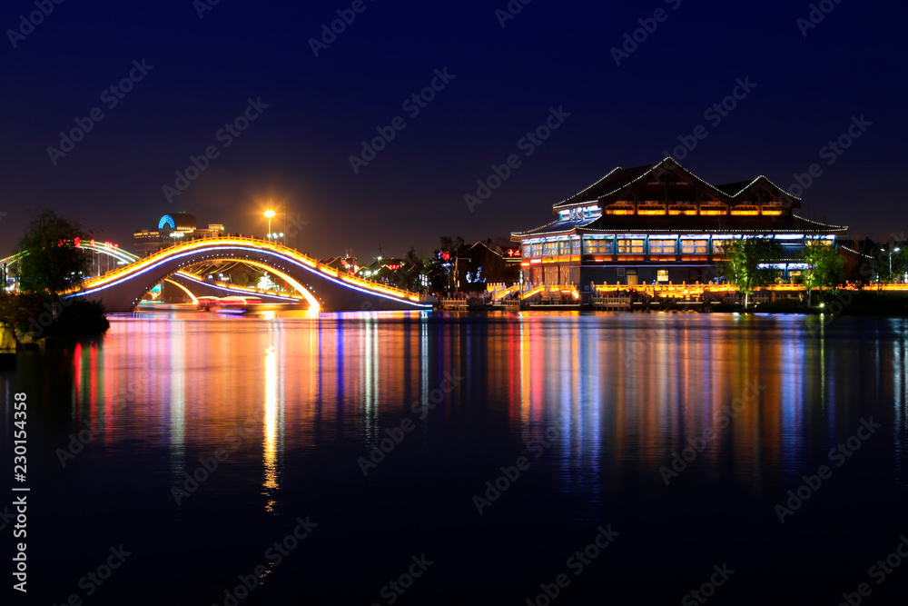 Fototapeta premium Architecture landscape at night in a park
