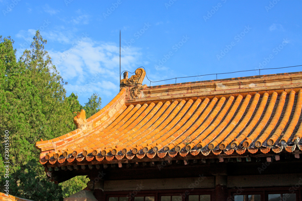 Fototapeta premium Chinese ancient architecture in the Eastern Royal Tombs of the Qing Dynasty, china