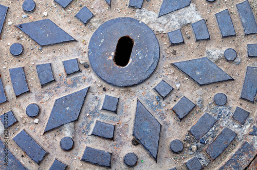 pattern on iron manhole cover