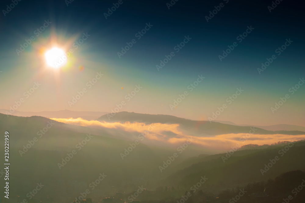 Obraz premium sunset in the mountains