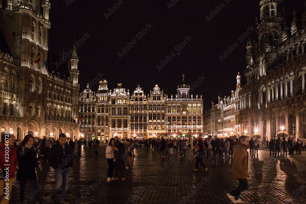 Bruxelles, the Grand Place by night