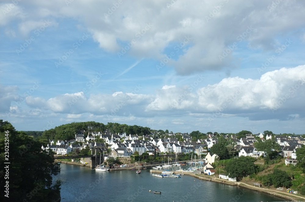 Fototapeta premium view of village in bretagne