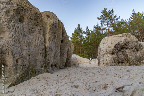 Lost Places Sandsteinhöhlen Harz © pixelperfection