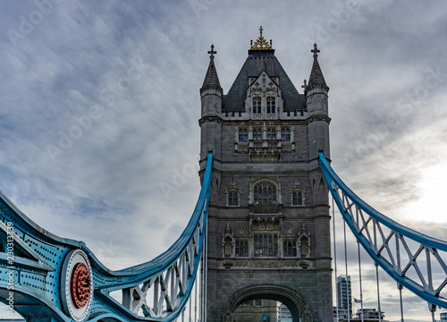 Obraz na płótnie Details of Tower Bridge on Thames river in London, UK w salonie