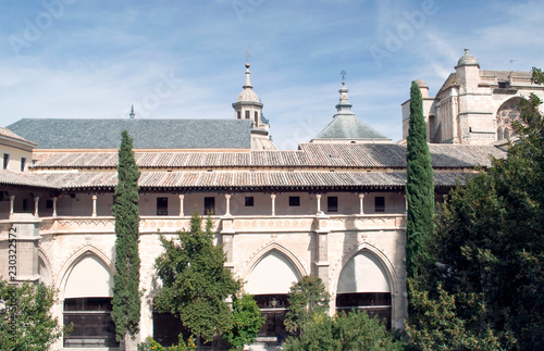 Cloister with gardens of the monastery of Toledo