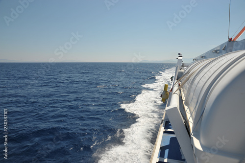 Motor boat moving fast in the Mediterranean Sea © Hector