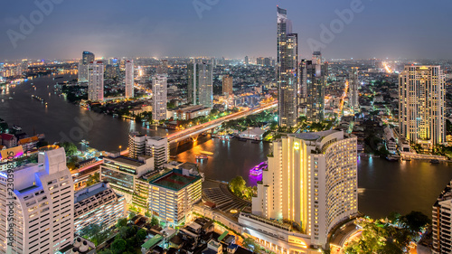 Landmark for travel background cityscape in middle of Bangkok,Thailand © bannafarsai