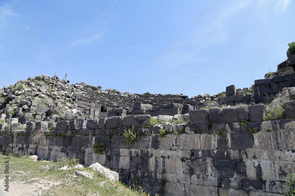 Roman ruins at Umm Qais (Umm Qays) --is a town in northern Jordan near the site of the ancient town of Gadara. Umm Qais is one of Jordan's most unique Greco Roman Decapolis sites