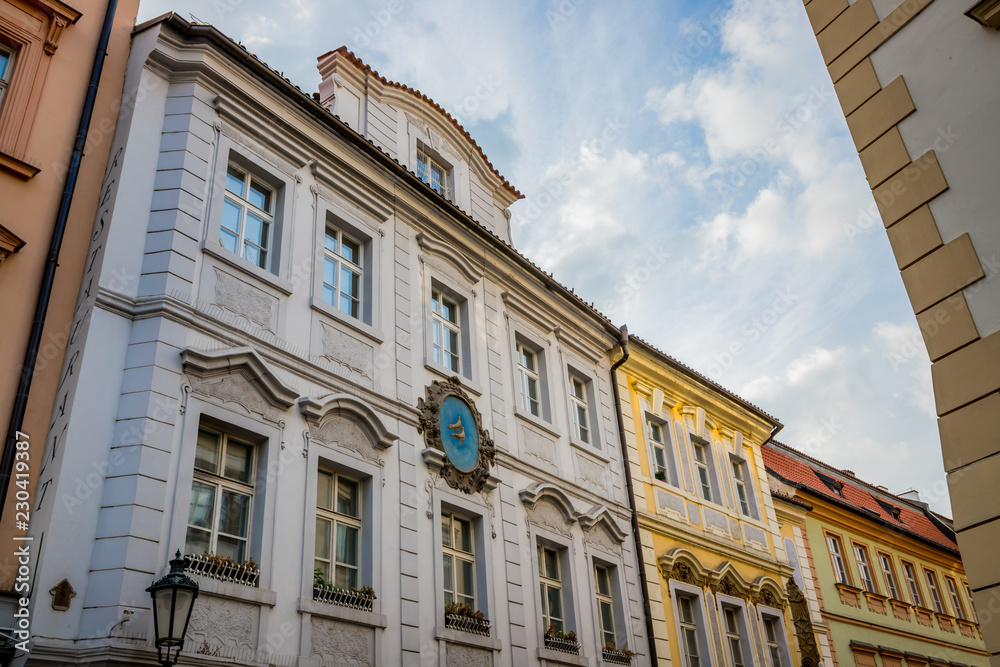Fototapeta premium Dans les rues de Prague