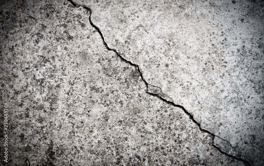 Fototapeta premium Crack concrete floor texture