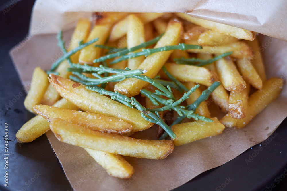 French fries with salicornia French fries with salicornia