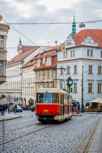 Tramway dans les rues de Prague