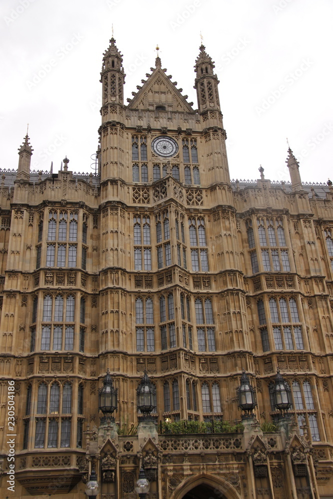 Parlement britannique de Westminster à Londres