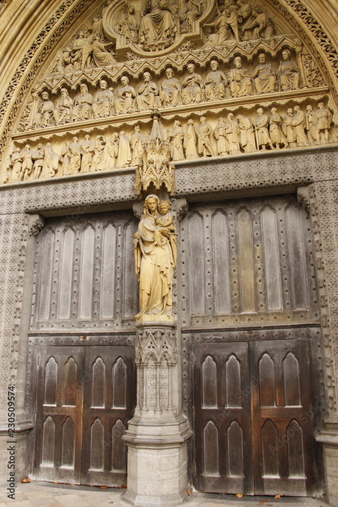 Porte de l'Abbaye de Westminster à Londres	