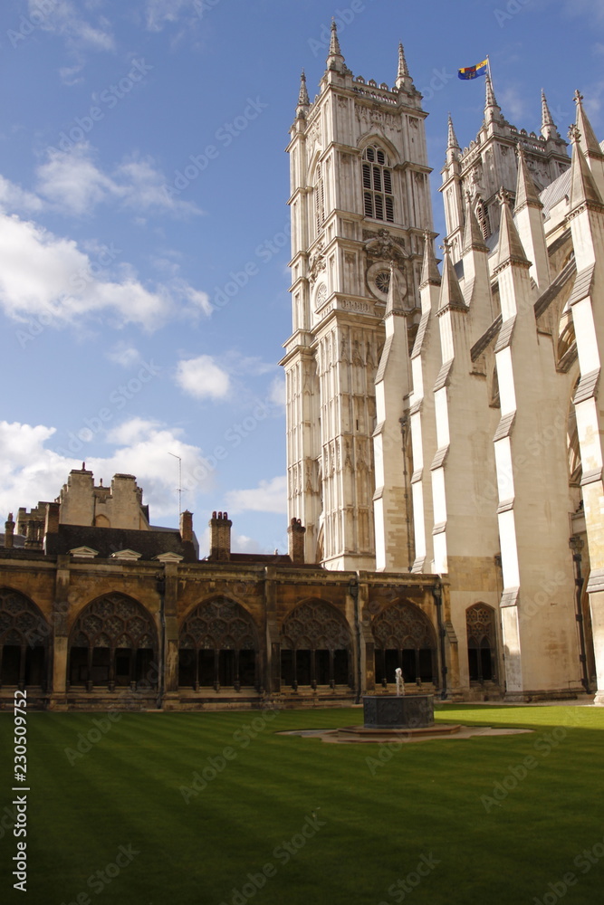 Fototapeta premium Jardin de l'abbaye de Westminster à Londres