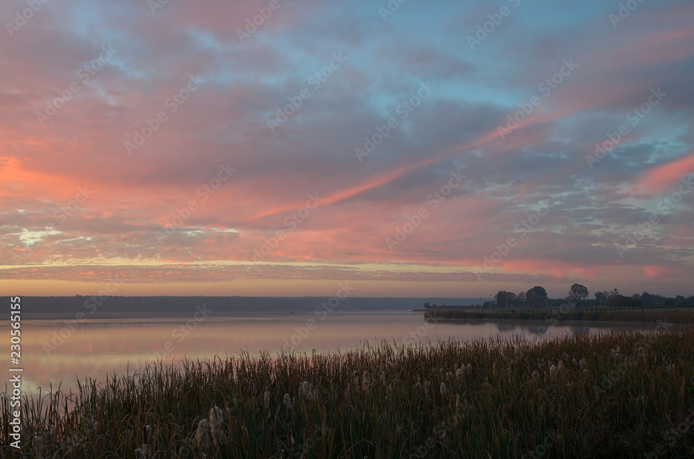 Fototapeta premium Zalew Zemorzycki