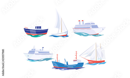 Water transport set, yacht, boat, cargo ship, steamship, fishing boat, cruise ship vector Illustration on a white background