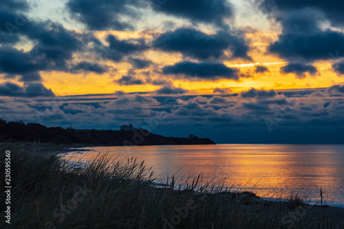 Ostseeküste bei Klintholm Havn in Dänemark photo