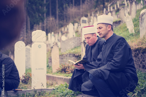 Canvas Print quran holy book reading by imam  on islamic funeral
