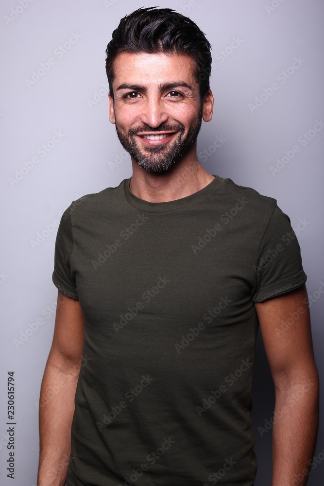 Obraz premium Portrait of a mixed race man