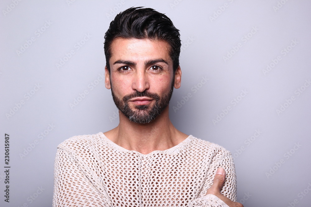 Obraz premium Portrait of a mixed race man