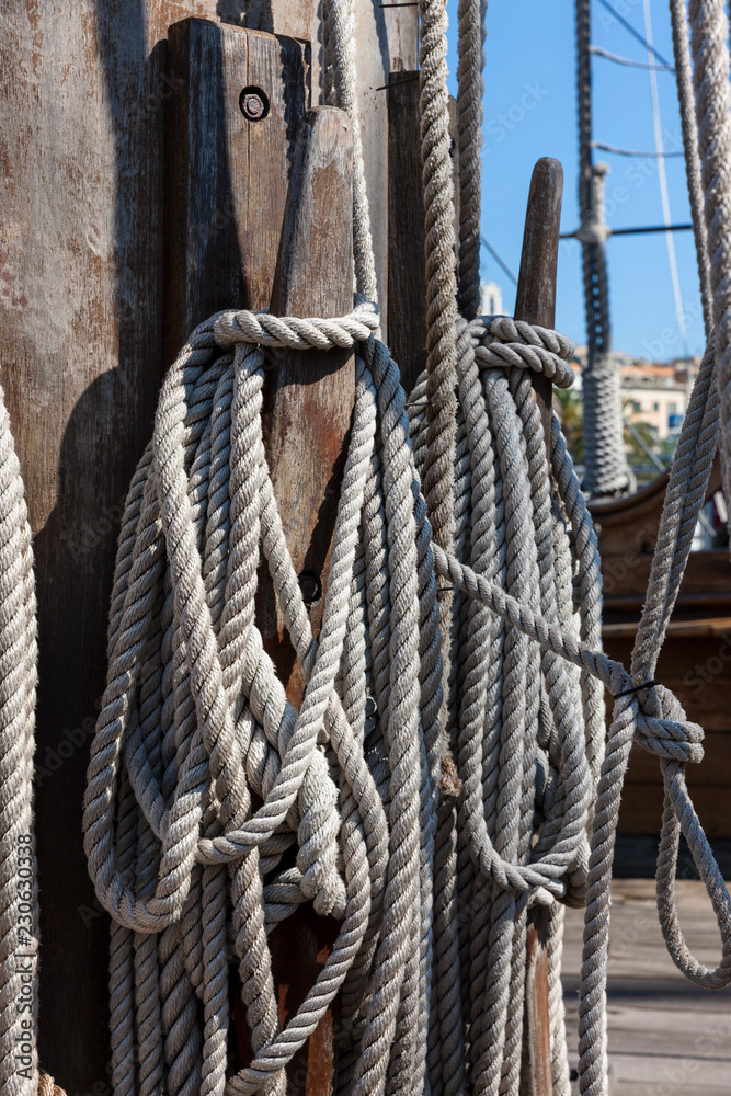 Chains, ropes, at the mast of a historic galleon, Porto Antico, Old Port of Genoa, Liguria, Italy, Europe