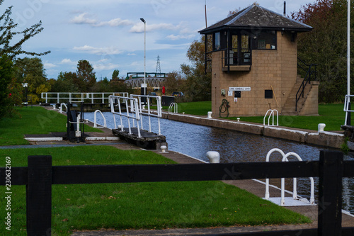 Looking across the canal at Long Sandall lock keepers building