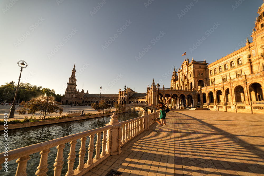Fototapeta premium Plaza de España in Seville (Sevilla) Spain at sunset