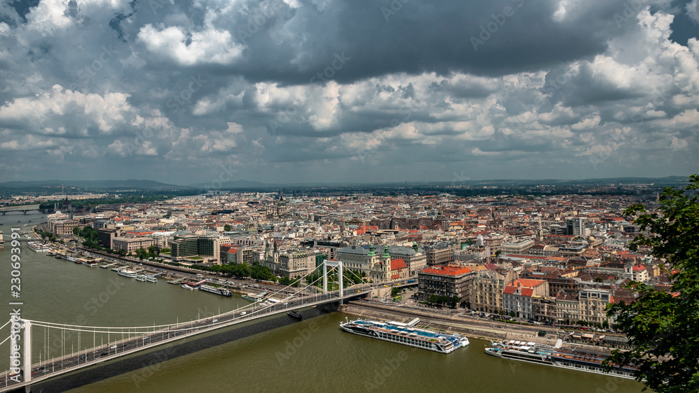 Fototapeta premium panorama of budapest
