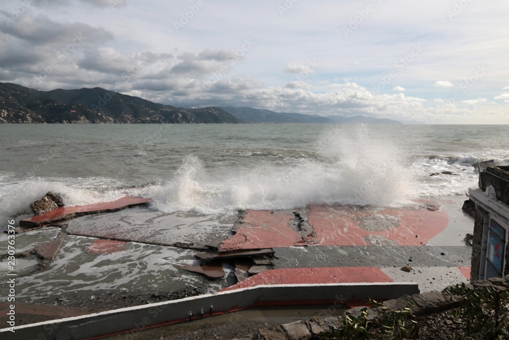 Fototapeta premium Mareggiata a Santa Margherita Ligure