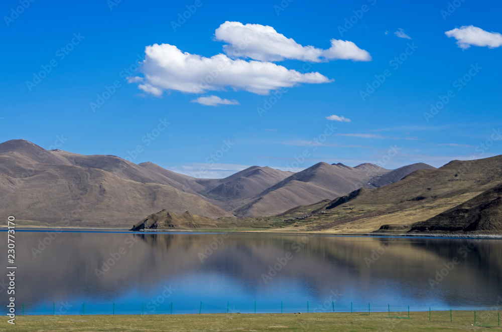 Yamdrok Lake, Tibet, China