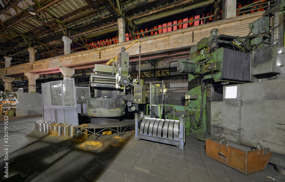 Boring mill at a metalworking plant