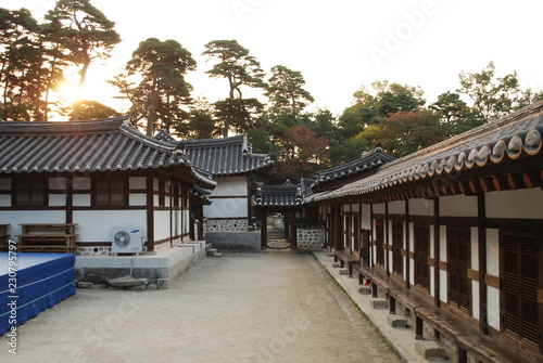 An old house of Seongyojang