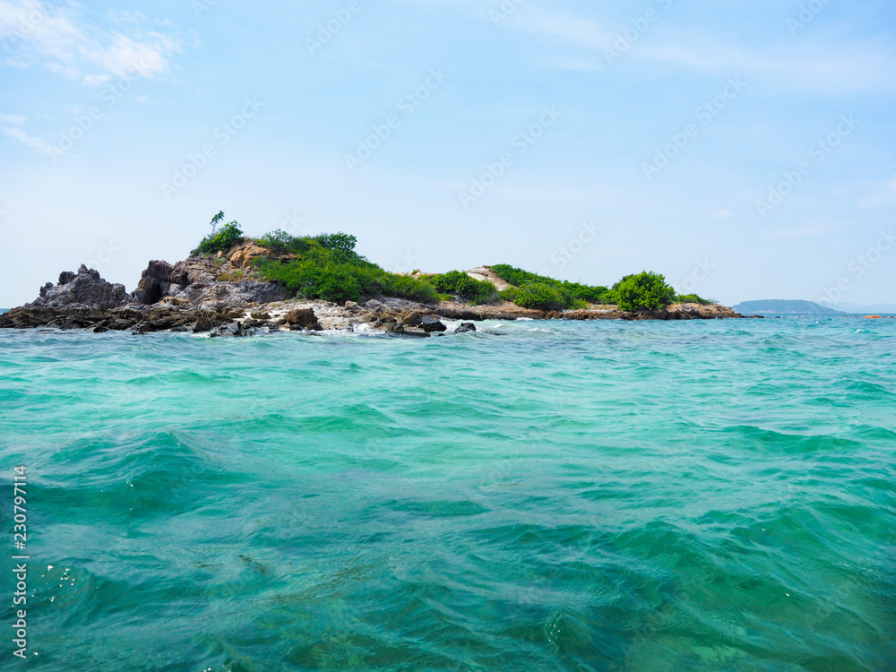 Fototapeta premium Beautiful sea in the holiday.