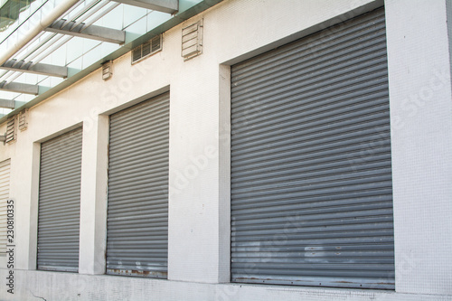 Docking station for trucks at a distribution center